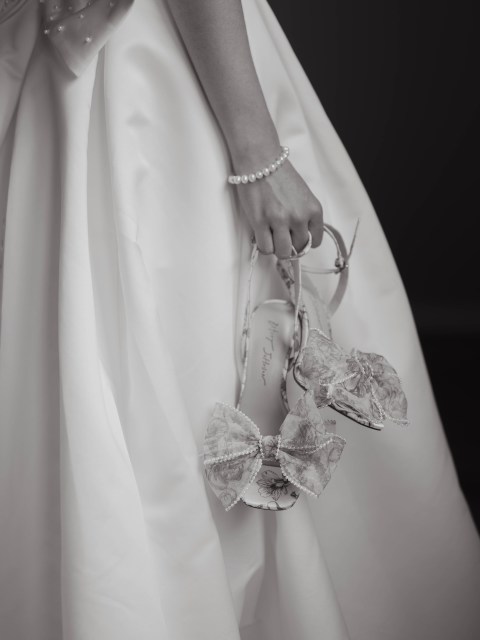 We photographed our second wedding in New York this past weekend and this coming weekend we have one in Tennessee and Florida! It’s officially busy wedding season 📸👏🏼